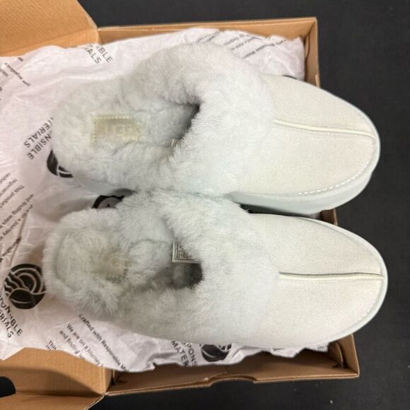 New Ugg Disquette Goose Platform Shearling Slippers 7 - Picture 2 of 7